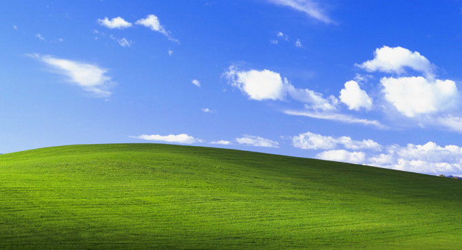 蓝天、绿草与永恒 Windows XP经典桌面的诞生之旅